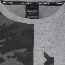 Oakley Camo Half Vertical Hommes T-shirt 457336-24G -Sportif Vêtements Magasin 457336 24G 4 1280x1280