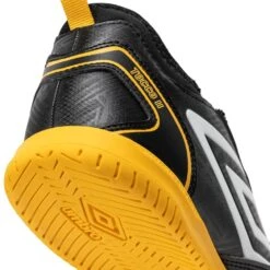 Umbro Tocco II Club Indoor Hommes Chaussures De Foot En Salle 81743U7EW -Sportif Vêtements Magasin 81743U7EW 4 1280x1280