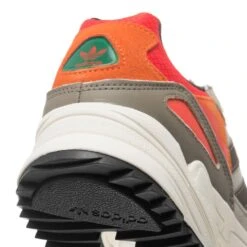 Adidas Originals YUNG-96 Trail Sneakers EE6668 -Sportif Vêtements Magasin EE6668 3 1280x1280