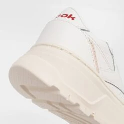 Reebok Classic Club C Double GEO Femmes Sneakers GX8765 -Sportif Vêtements Magasin GX8765 3 1280x1280